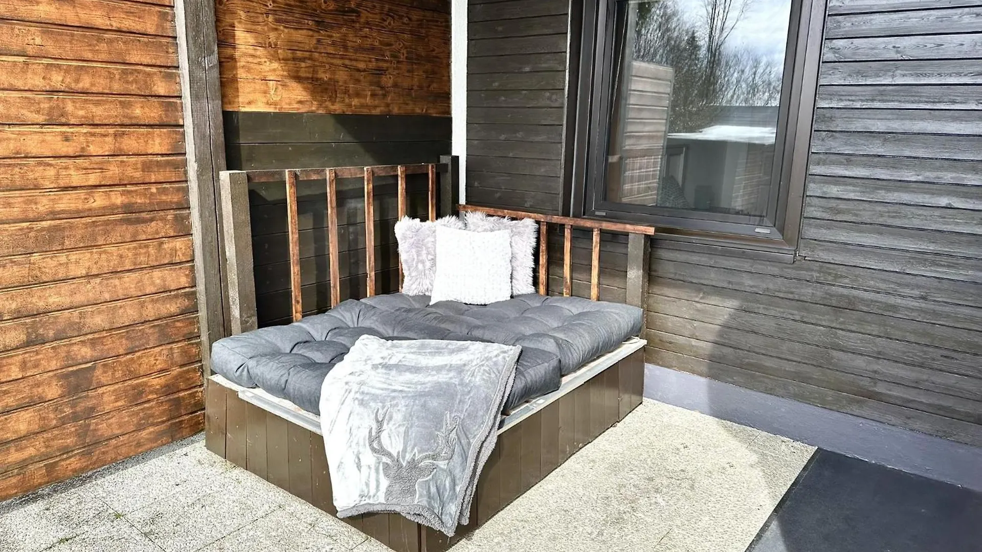 Holiday home Gemuetliches Alpenblick Berg-Bungalow + Grosser Garten + Netflix! Schofweg